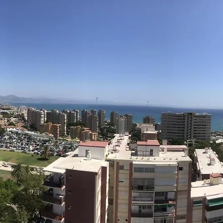 Studio Calle Campillos 公寓 *